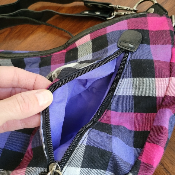 Roxy Purse Handbag *NWOT* Pink Purple Blk Wht Plaid - Picture 7 of 8
